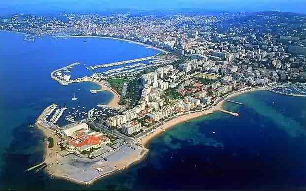 Cannes - PARCOURS PEDESTRE - QUARTIER PALM BEACH
