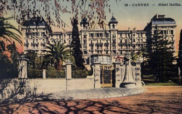 Cannes - PARCOURS PEDESTRE - QUARTIER MONTFLEURY 