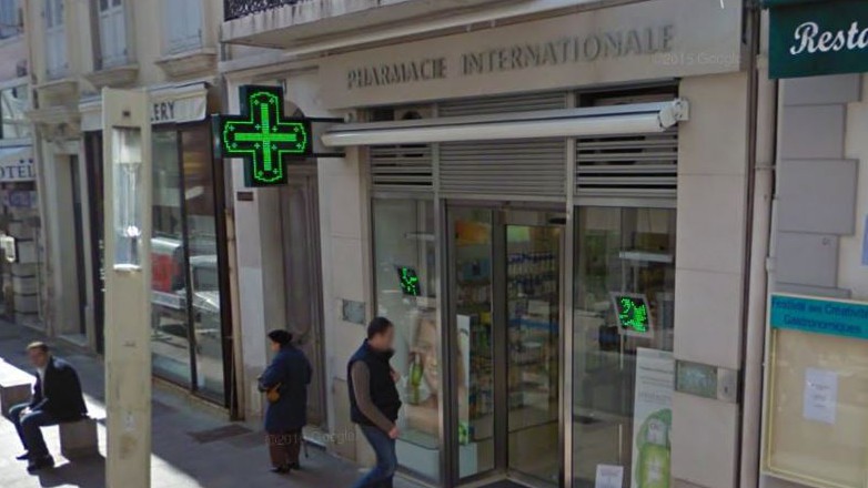 Cannes - Pharmacie Internationale