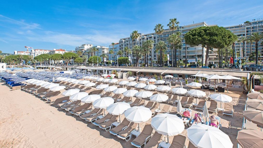 Cannes City Life - C Beach