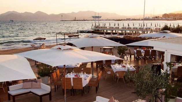 Cannes - VEGALUNA Restaurant 